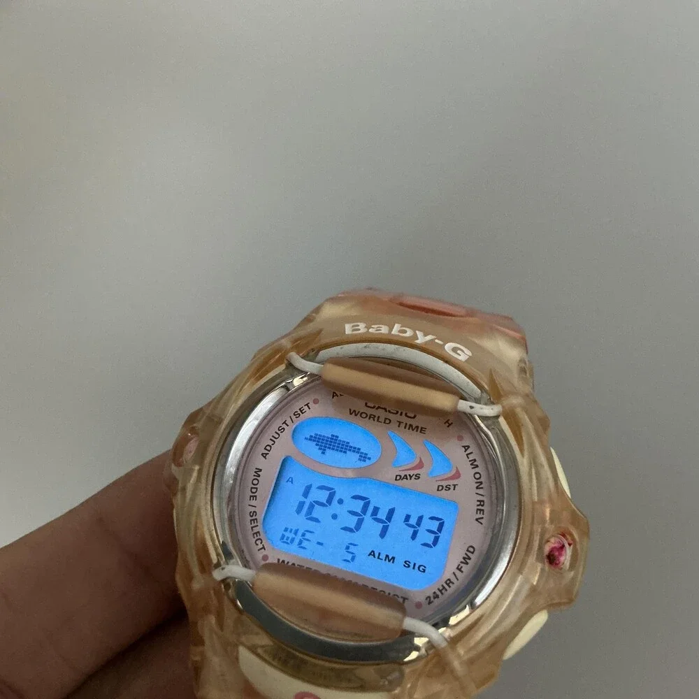 Casio see photos
